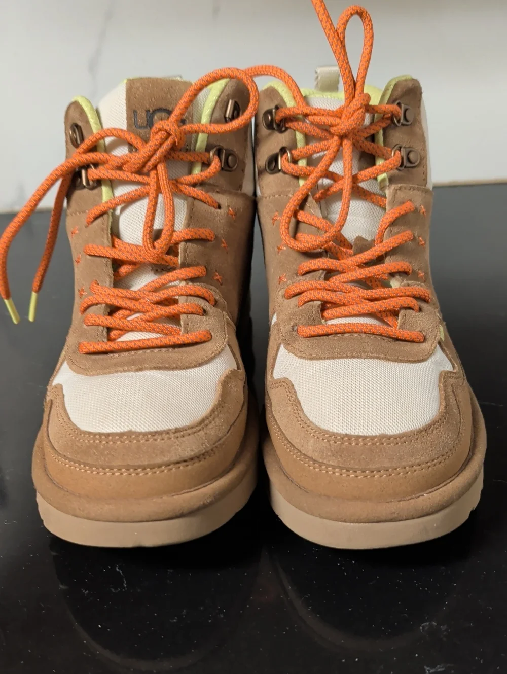 UGG® Women's Highland Heritage Sneakers Size 9 Used Great MSRP $120